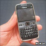 Nokia's 'four edge grip' for mobiles