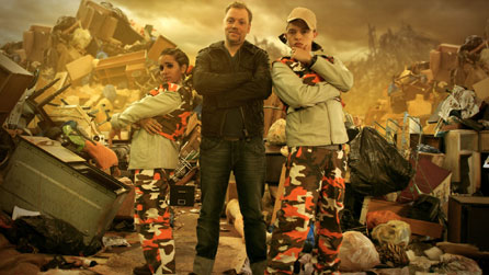 L-r: Gelina (Eva Alexander), Rufus (Rufus Hound) and Buck (Colin Ryan) on Planet Flotsam