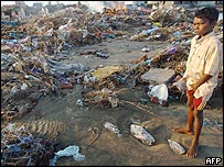 Sirotek po tsunami v Indii