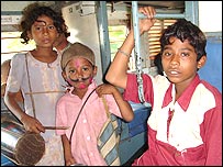 छोटू और उसके भाई बहन