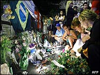 Homenagem às vítimas do incêndio em Buenos Aires