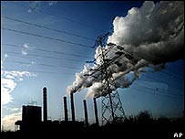 Usina de energia em Patnow, perto de Konin, Polônia (arquivo)