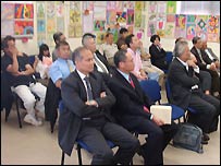 Khách đến nghe giới thiệu sách ở Peckham, Luân Đôn