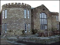 菲德勒的城堡住房