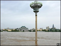 سیل کره شمالی - برج مخابرات پیونگ یانگ