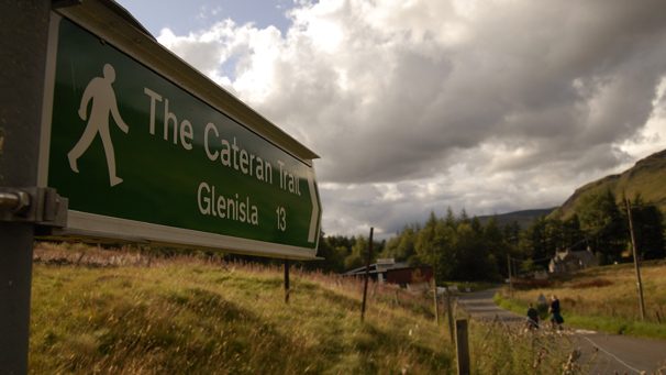 Cateran sign to Glenisla