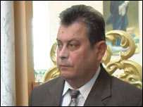 Ернест Нусер 