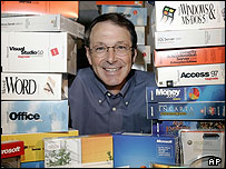 ريک رشيد، معاون ارشد بخش تحقيقاتی مايکروسافت در ميان نرم افزارهای توليد اين شرکت