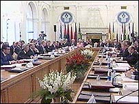 В залі саміту в Лівадійському палаці