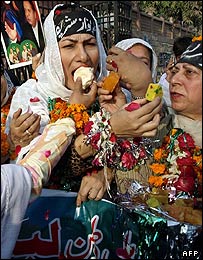 شادمانی هواداران نواز شریف