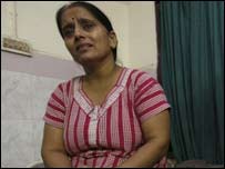 गीताबेन, यश और रोहन की माँ