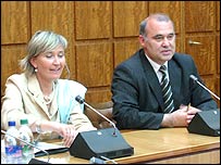 Marianne Mikko şi Viktor Stepaniuk