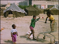 Chudé děti v Paříži