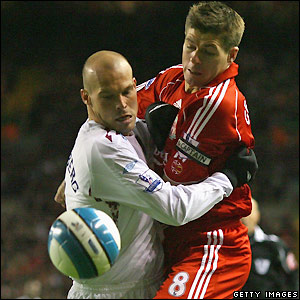 永贝里和杰拉德