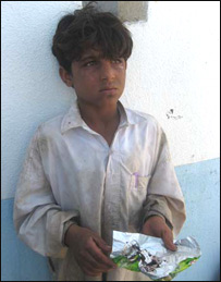  پر نشه يي توکو روږدی ځلمی