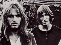 David Gilmour (esquerda) e Roger Waters, 1971
