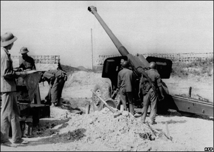 Members of an artillery unit of the Vietnamese armed forces resist the Chinese invaders along the 230km border line of the province Lang Son with China on February 23, 1979. STR/AFP/Getty Images