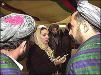 جلسات کميته ها بصورت غير علنی است