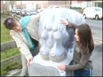 Hippo sculpture