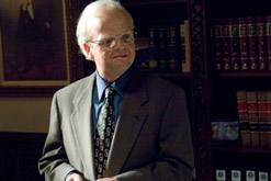 Toby Jones in W. Copyright Lionsgate Films