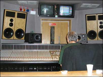 Introducing... Pencil Toes @ BBC Maida Vale