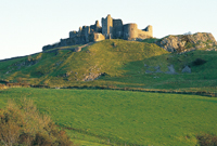 Castell Carreg Cennen - © Bwrdd Croeso Cymru