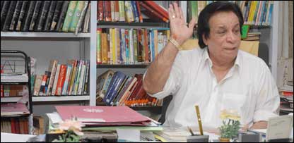 क़ादिर ख़ान