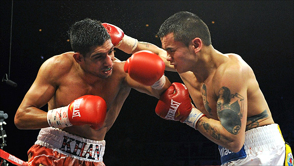 Amir Khan (left) and Marcos Maidana