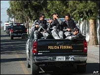 Policiais chegam a Tijuana na terça-feira