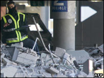 Escombros da explosão de dezembro no aeroporto de Barajas, em Madri