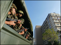 Tropa militar em Caracas
