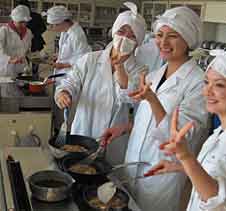 The students of Shizuoka Eiwa Gakuin Junior College