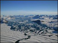 Plataforma de Ward Hunt. Cortesia: Denis Sarrazin, ArcticNet/Centre d'Etudes Nordiques