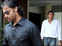 شعیب اختر، محمد آصف