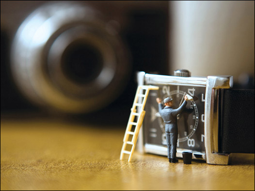 'O lavador de relógios' - Vincent Bousserez/ Twentyonehundred