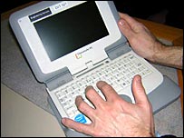 Máy Classmate của Intel