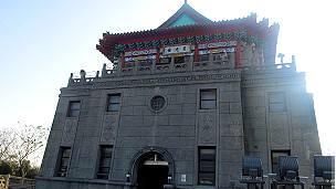 建於1953年的莒光樓是金門島上地標式建築之一。