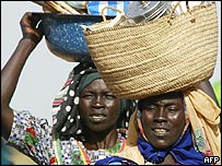 Darfurlu mülteci kadınlar