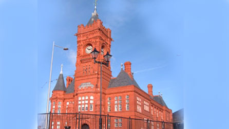 Hen bencadlys cwmni Bute Dock