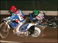 Stephan Katt and Chris Holder (Hywel Lloyd)