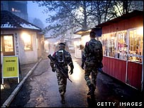 Mitroviça'da askerler