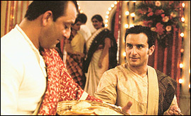 Sanjay Dutt & Saif Ali Khan in Parineeta
