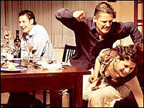 Campanha publicitária contra violência doméstica da instituição de caridade britânica Refuge