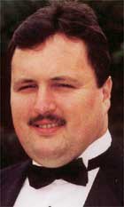 John Eifion, arweinydd