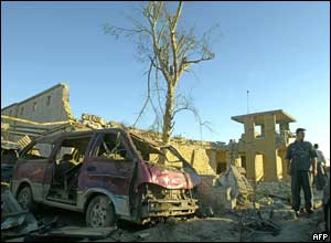 इसी वाहन में विस्फोटक भरा था