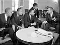 Tổng thống Johnson tiếp Martin Luther King 
