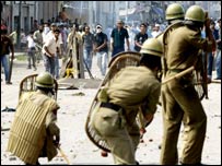 कश्मीर में प्रदर्शन