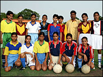 برونی میں فٹبال کی کھلاڑی