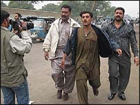 اے پی ڈی ایم ریلی 