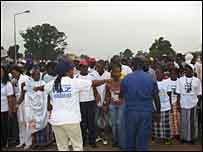 Manifestantes em Bissau